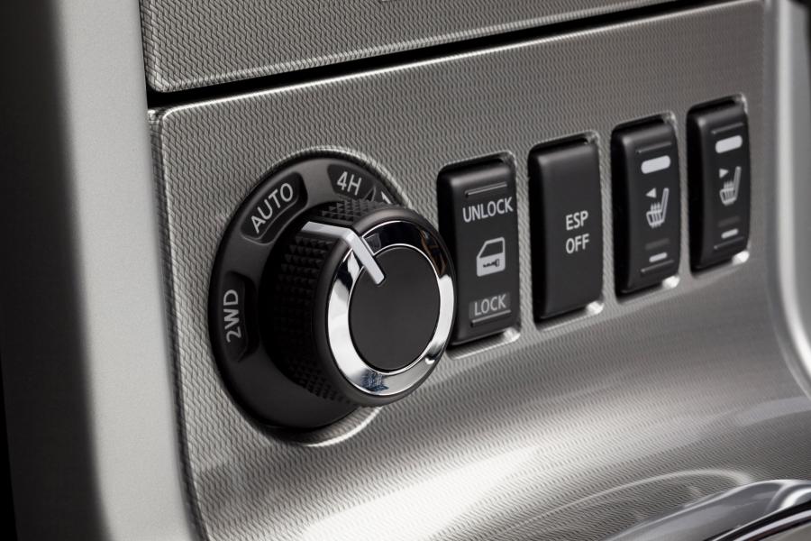  Nissan Pathfinder 2010 года  (фото 16 из 81)